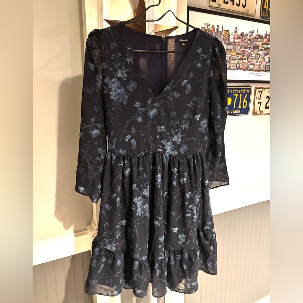 Madewell Size 6 Sheer-Sleeve V-Neck Mini Dress in Tonal Botanical - Picture 4 of 5